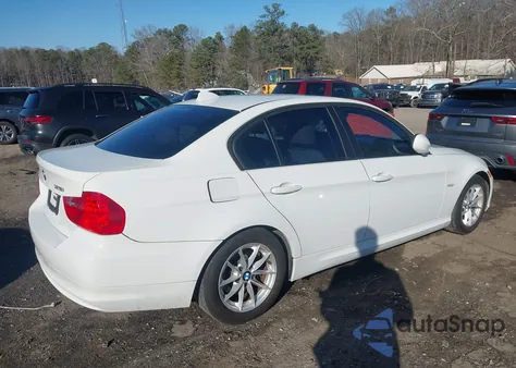 2010 BMW 328I z USA, uszkodzony, nr VIN WBAPH7C51AE125906